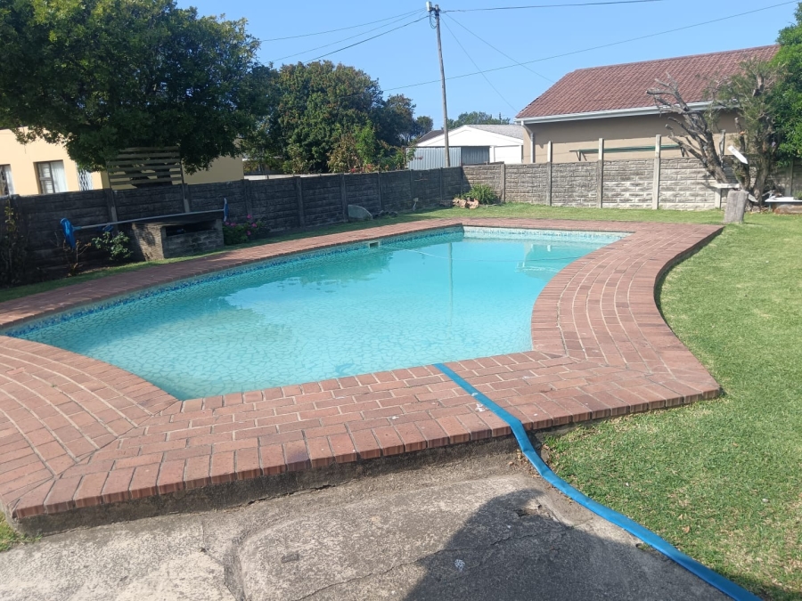 3 Bedroom Property for Sale in Gonubie Eastern Cape
